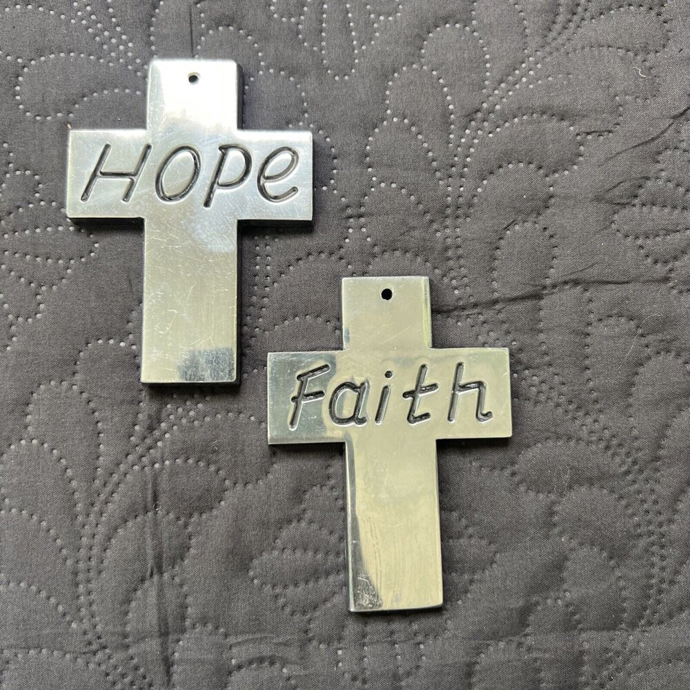 Inspirational Cross Wall Hangers-Lot of 2 Faith-Hope-Each / Pendant Christianity